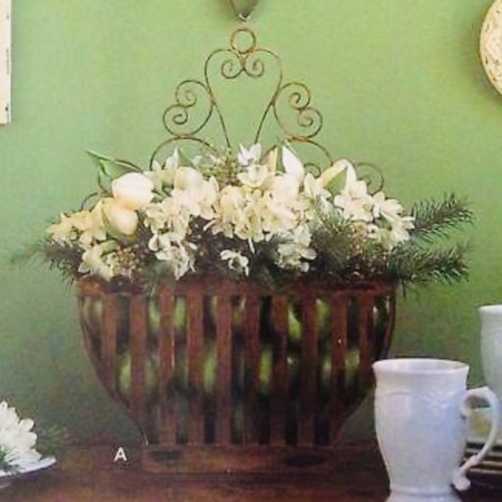 SL@H Vintage Franciscan Scroll Metal Basket